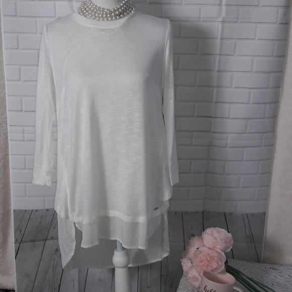 Melissa McCarthy Tops - NWT Melissa McCarthy white tunic
